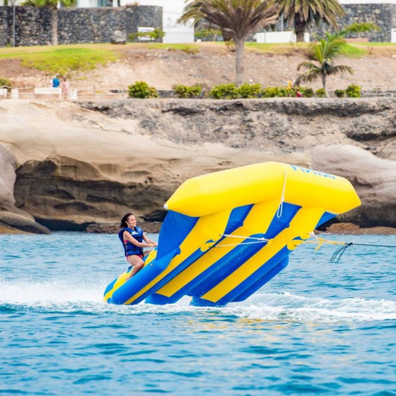 Sports Equipment Rental - Popolare attrezzatura gonfiabile per giochi d'acqua